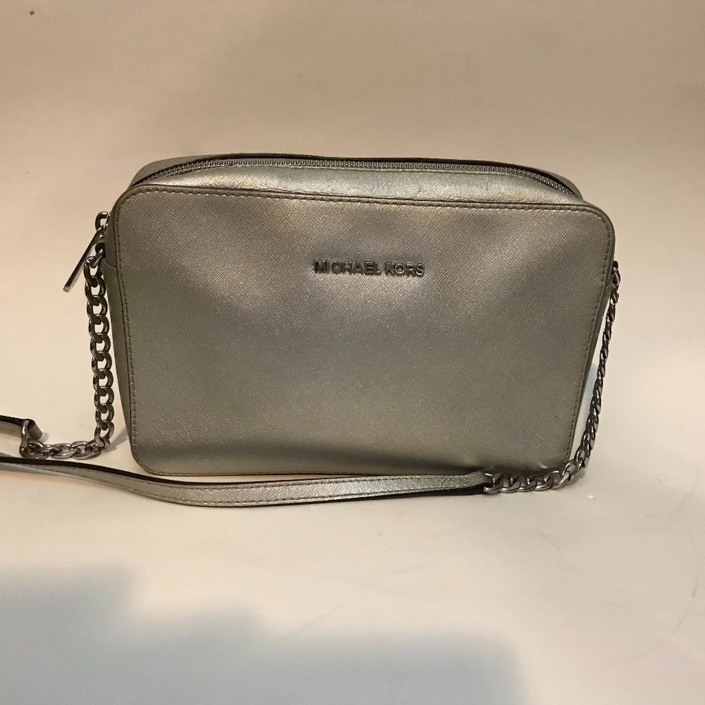 Michael Kors Jet Set Large Saffiano White Silver Leather Crossbody Bag